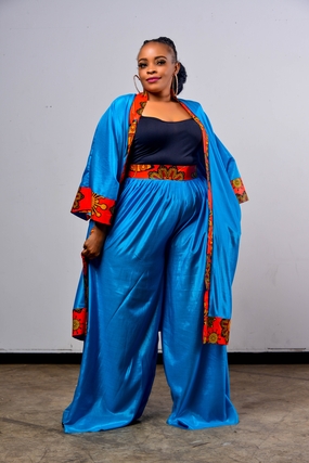 欧美时尚微胖黑人美女写真图片